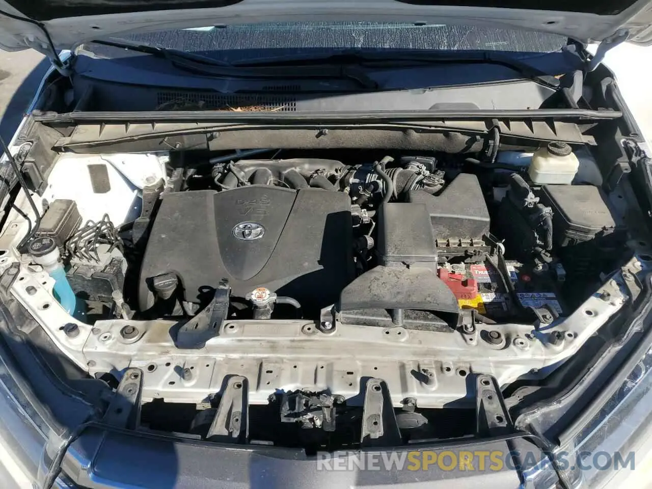 12 Photograph of a damaged car 5TDYZRFH8KS293673 TOYOTA HIGHLANDER 2019