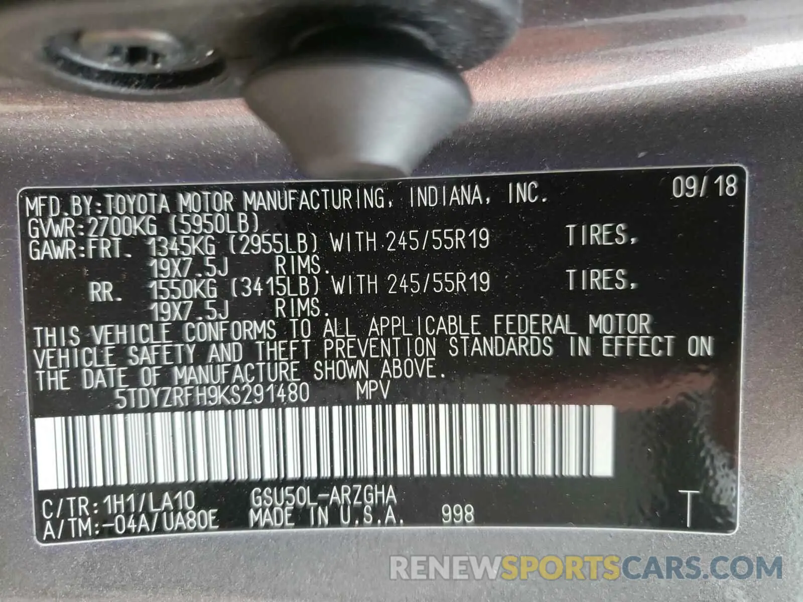10 Photograph of a damaged car 5TDYZRFH9KS291480 TOYOTA HIGHLANDER 2019