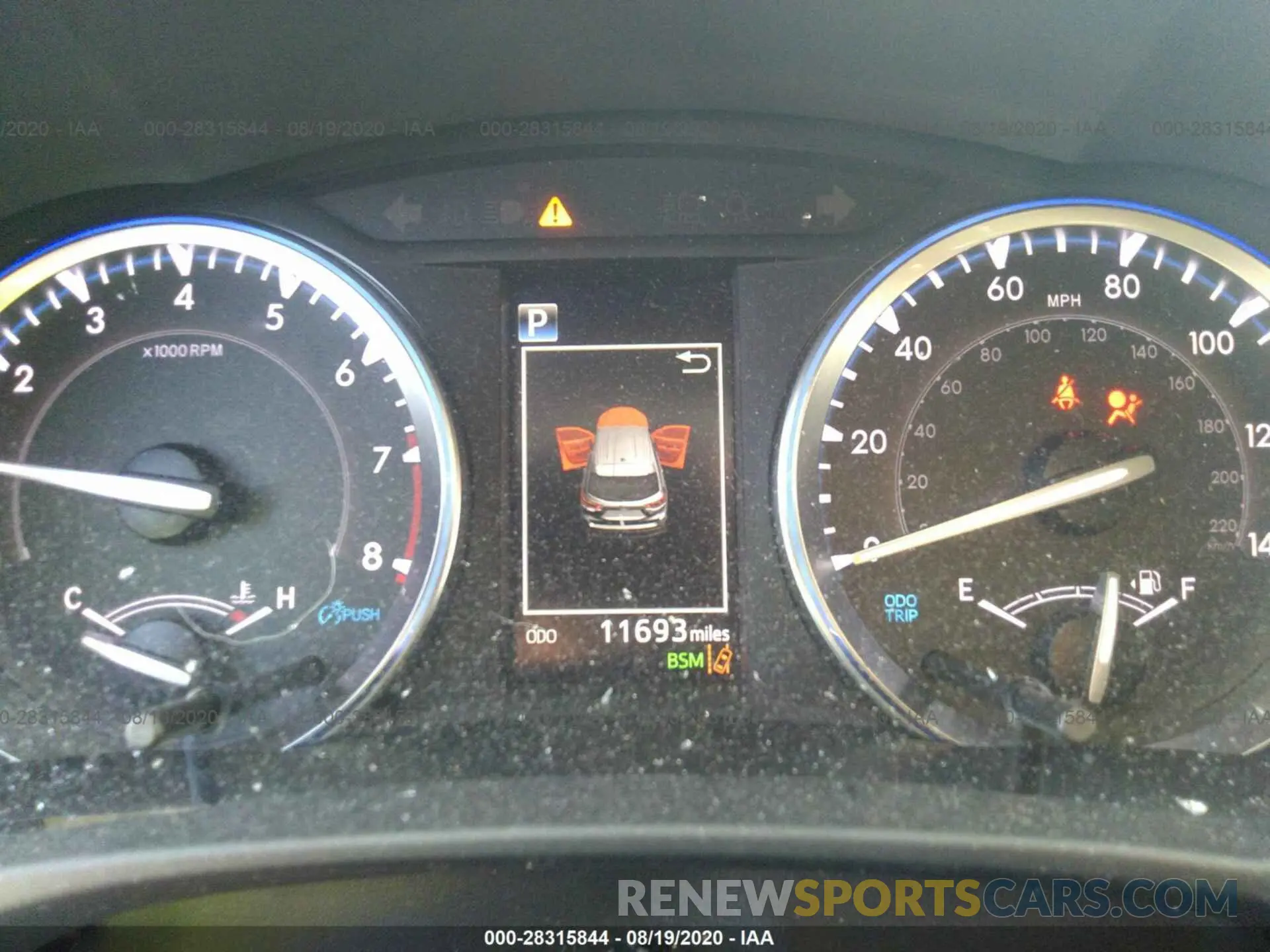 7 Photograph of a damaged car 5TDYZRFH9KS337468 TOYOTA HIGHLANDER 2019