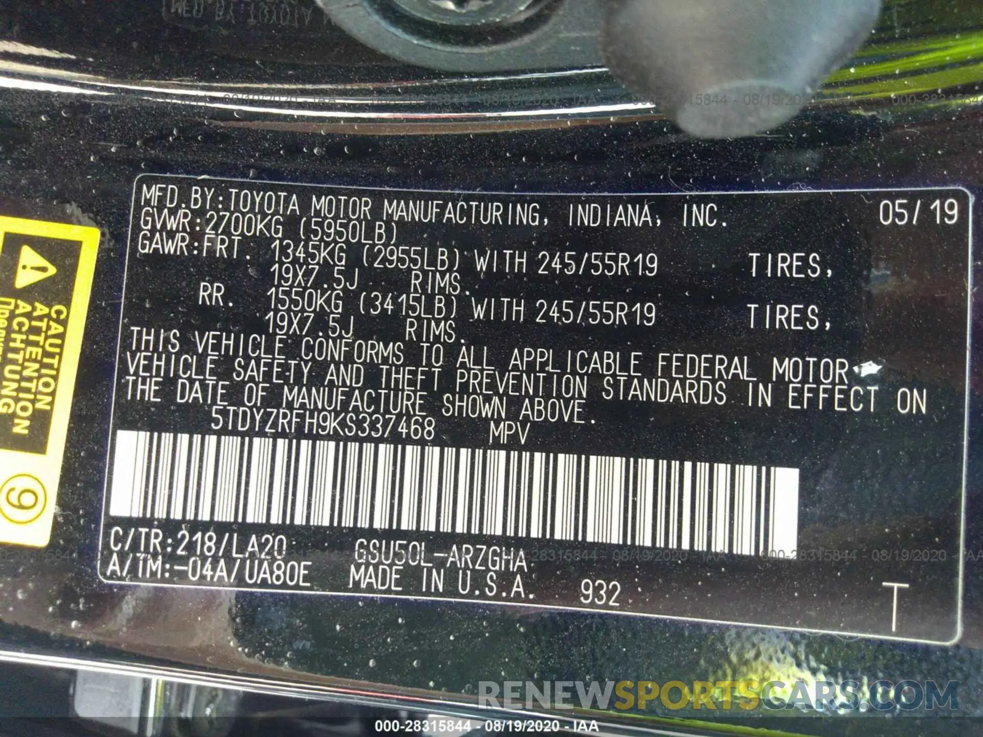 9 Photograph of a damaged car 5TDYZRFH9KS337468 TOYOTA HIGHLANDER 2019