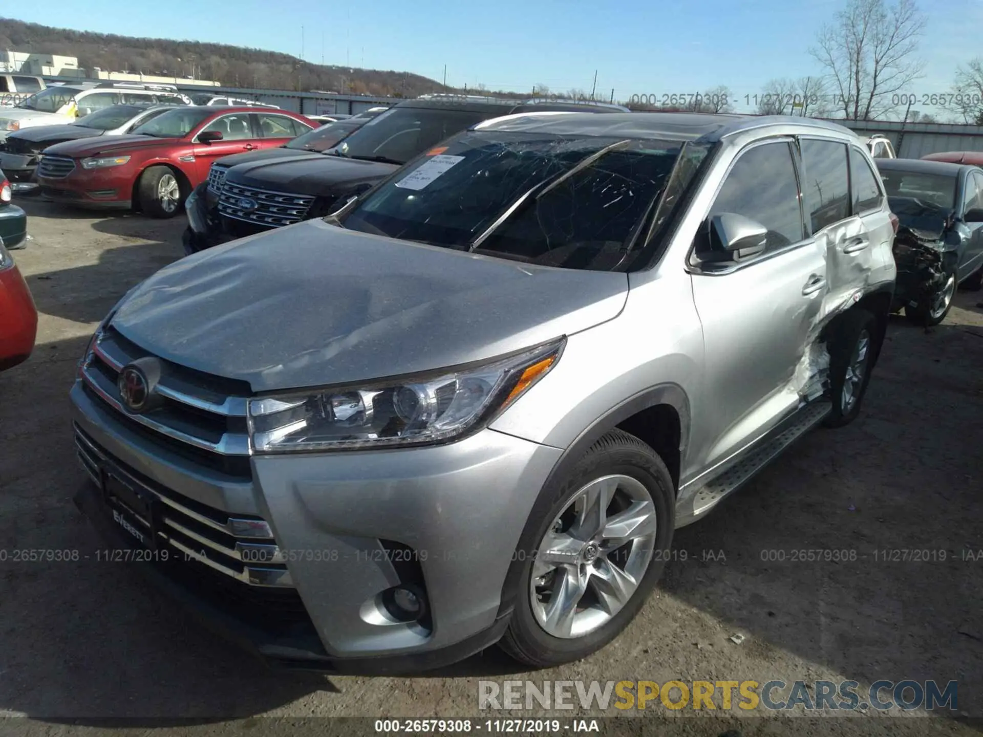 2 Photograph of a damaged car 5TDYZRFHXKS322686 TOYOTA HIGHLANDER 2019