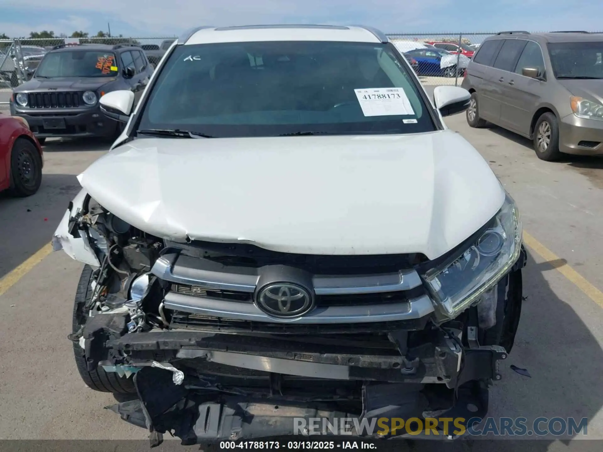 6 Photograph of a damaged car 5TDYZRFHXKS339553 TOYOTA HIGHLANDER 2019