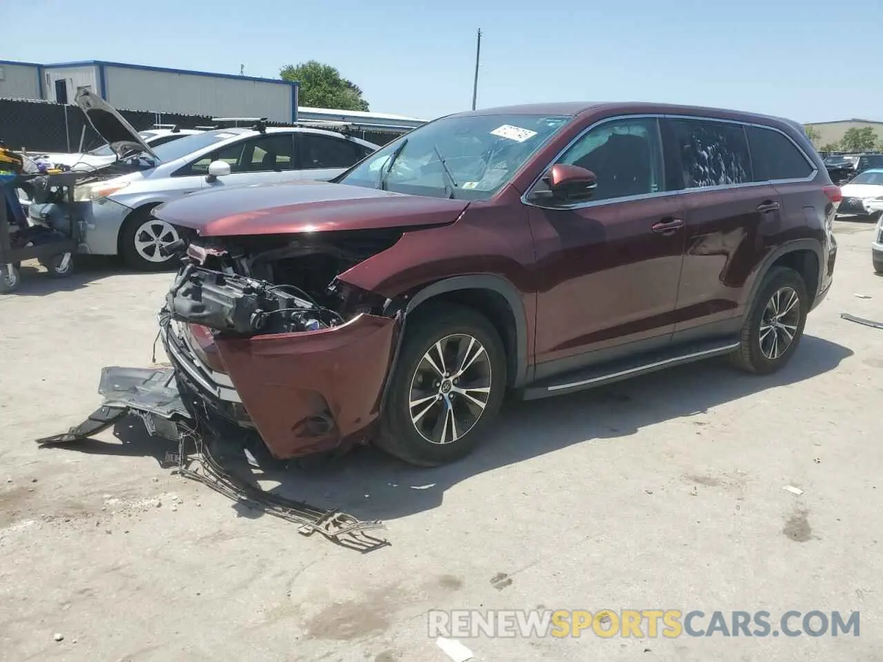 1 Фотография поврежденного автомобиля 5TDZARFH1KS045731 TOYOTA HIGHLANDER 2019