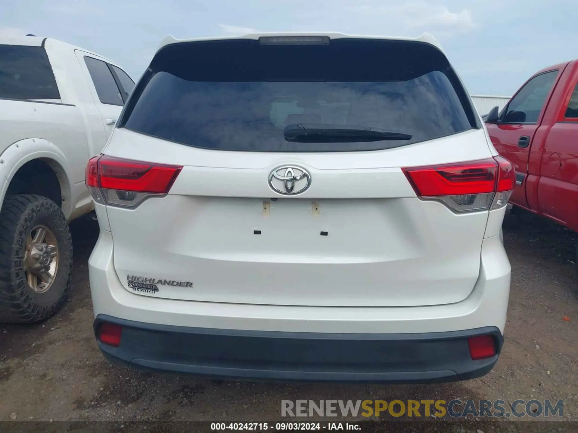 16 Фотография поврежденного автомобиля 5TDZARFH1KS051738 TOYOTA HIGHLANDER 2019