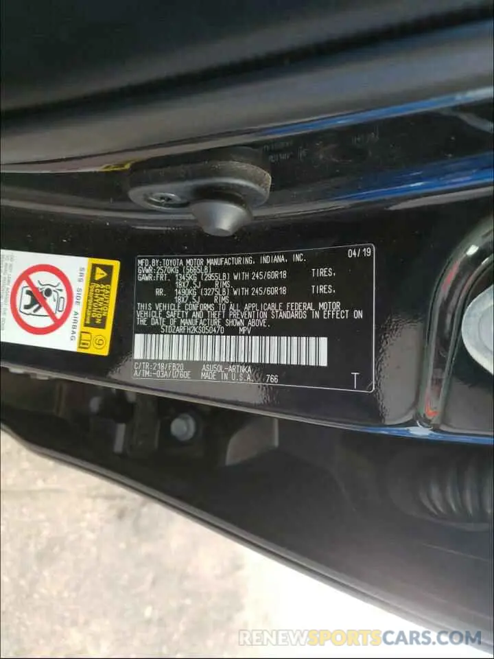 10 Photograph of a damaged car 5TDZARFH2KS050470 TOYOTA HIGHLANDER 2019