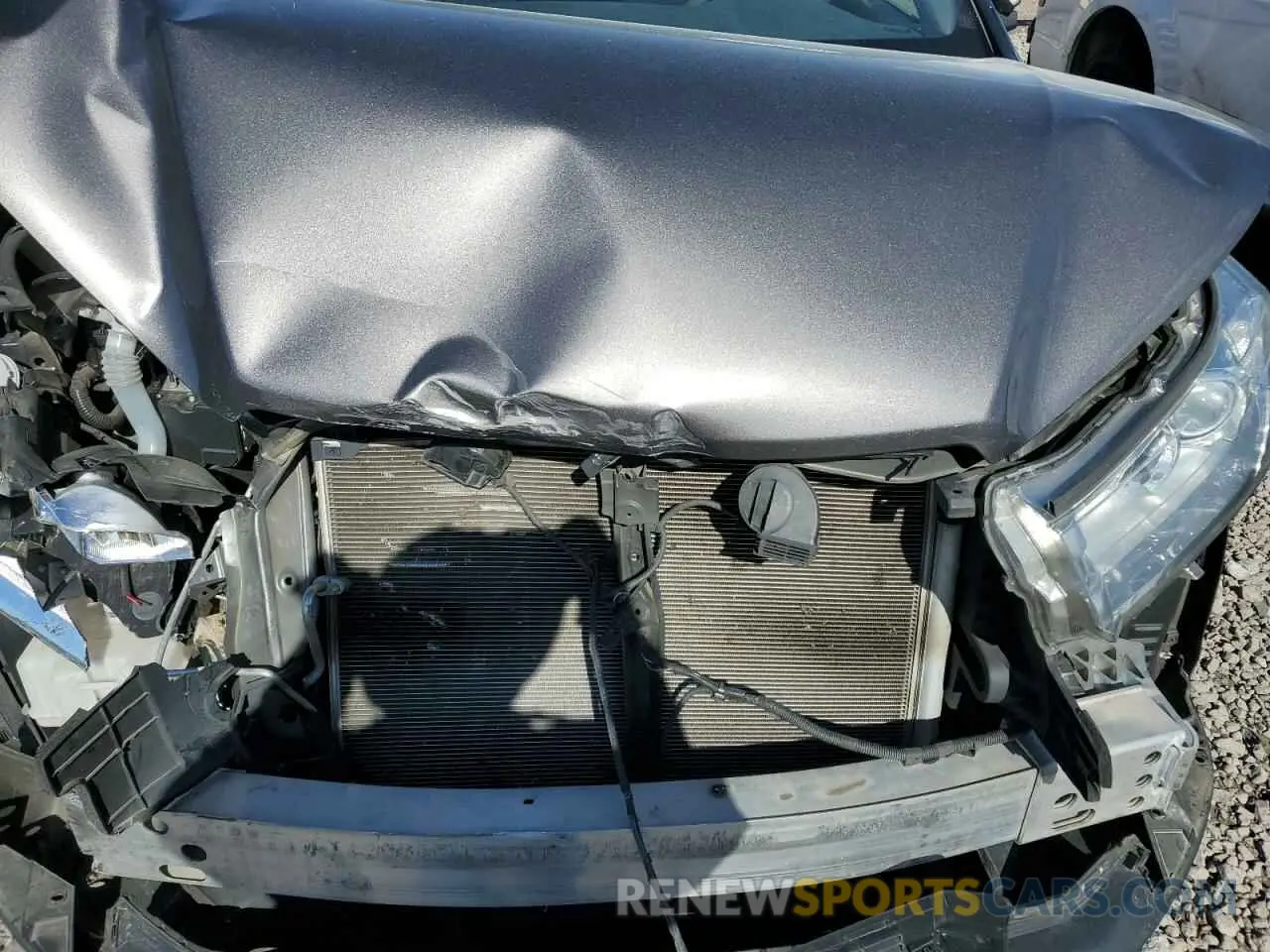 12 Photograph of a damaged car 5TDZARFH2KS050663 TOYOTA HIGHLANDER 2019