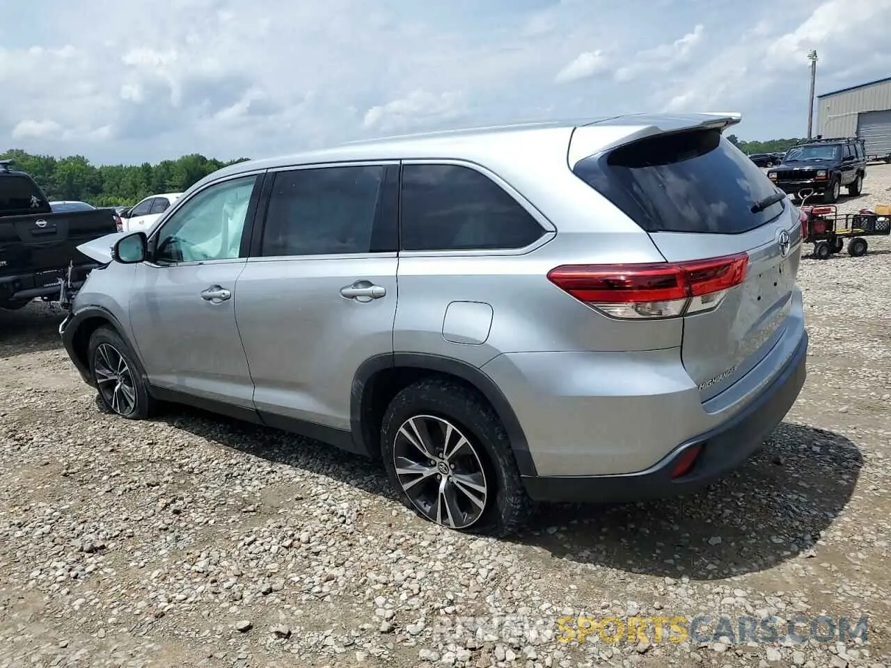 2 Фотография поврежденного автомобиля 5TDZARFH3KS055936 TOYOTA HIGHLANDER 2019