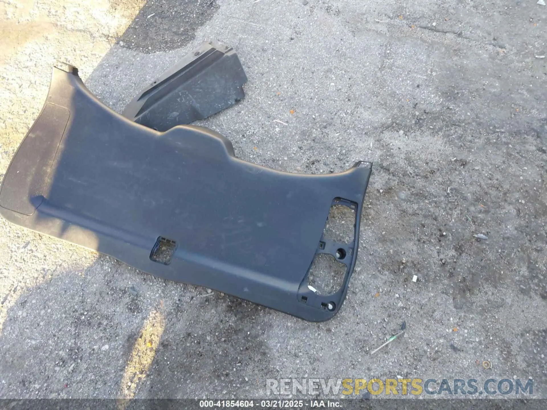12 Photograph of a damaged car 5TDZARFH4KS047134 TOYOTA HIGHLANDER 2019
