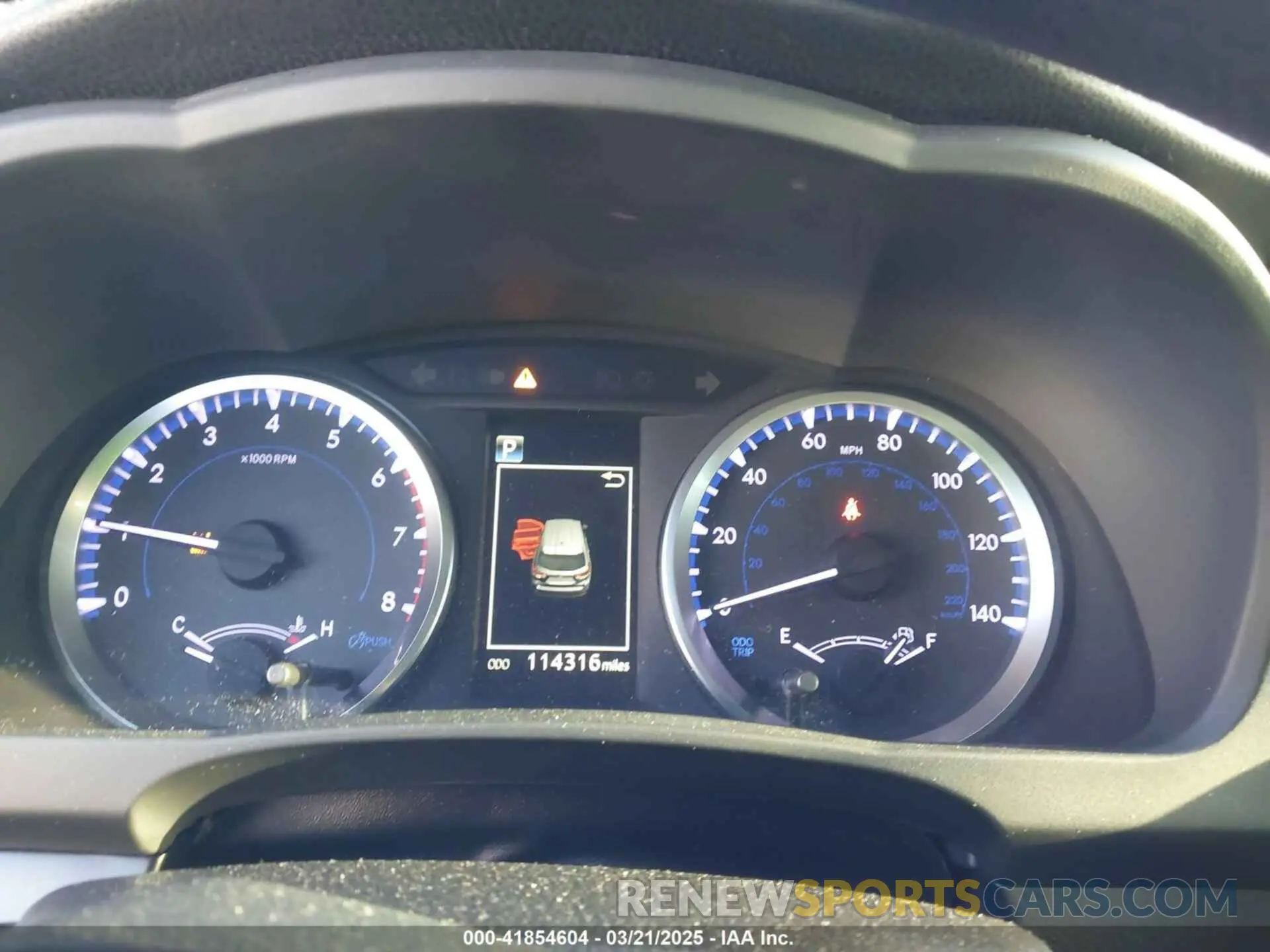 7 Photograph of a damaged car 5TDZARFH4KS047134 TOYOTA HIGHLANDER 2019