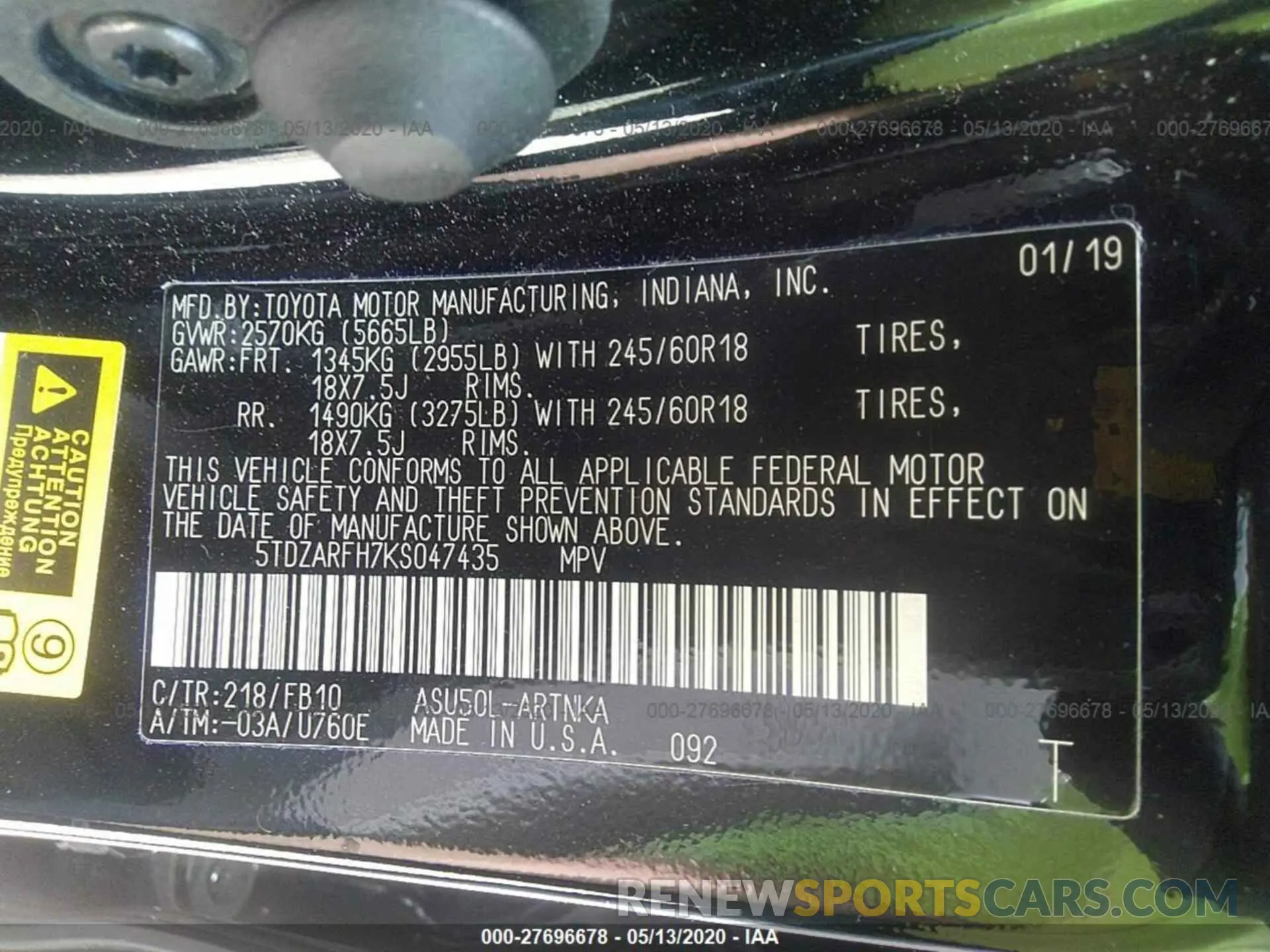 9 Photograph of a damaged car 5TDZARFH7KS047435 TOYOTA HIGHLANDER 2019
