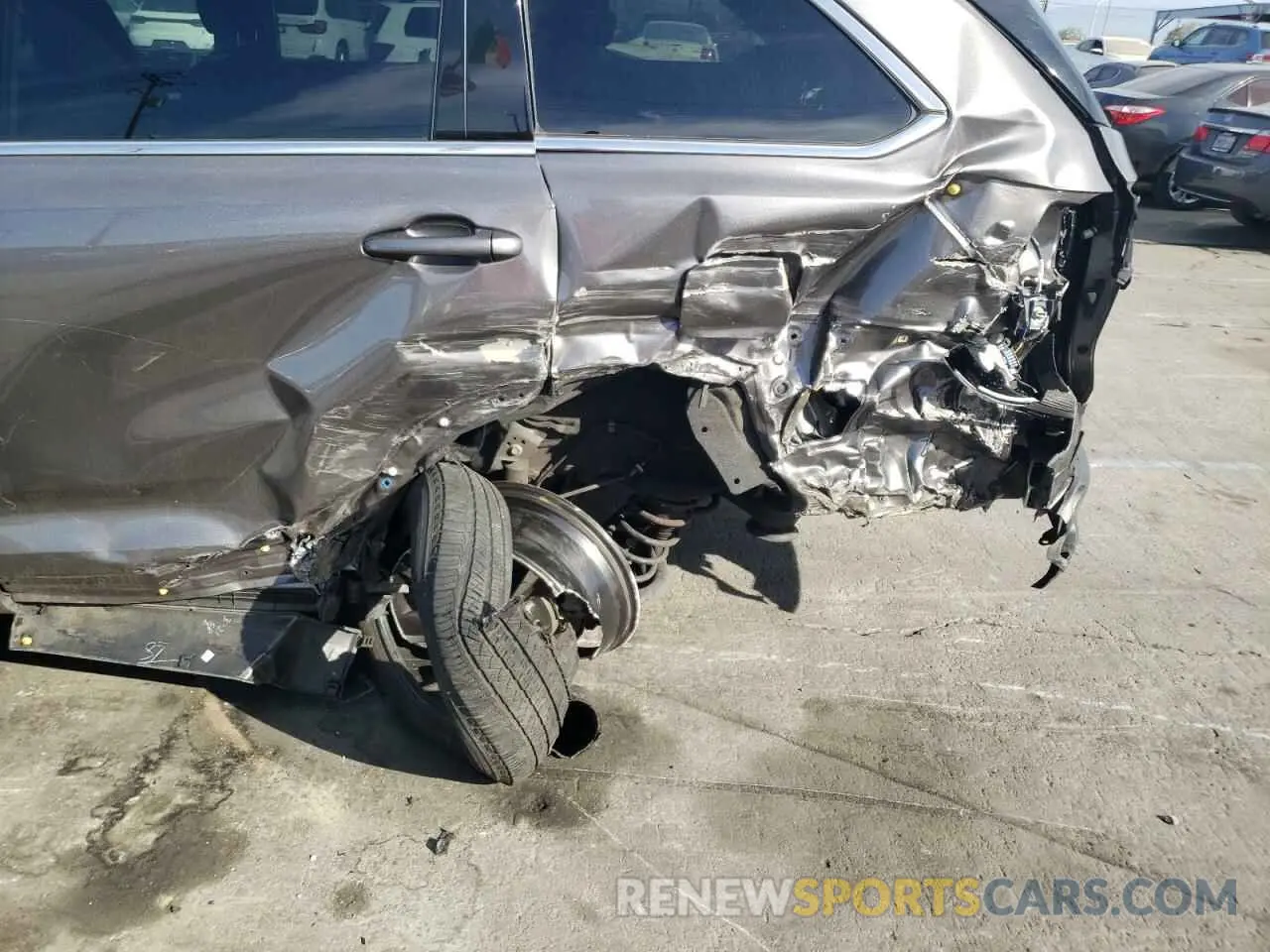 9 Photograph of a damaged car 5TDZARFH7KS049461 TOYOTA HIGHLANDER 2019