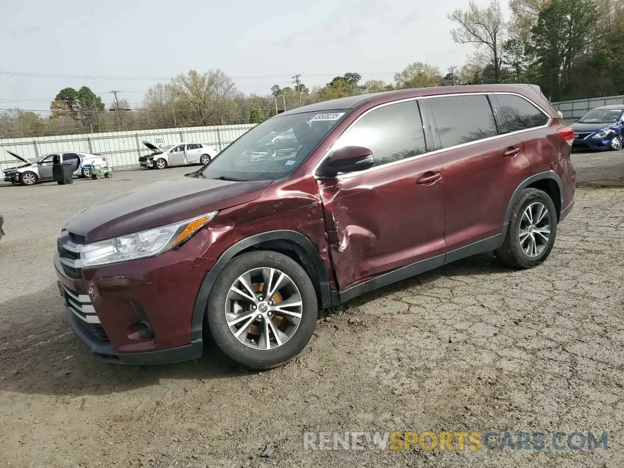 1 Photograph of a damaged car 5TDZZRFH0KS299133 TOYOTA HIGHLANDER 2019