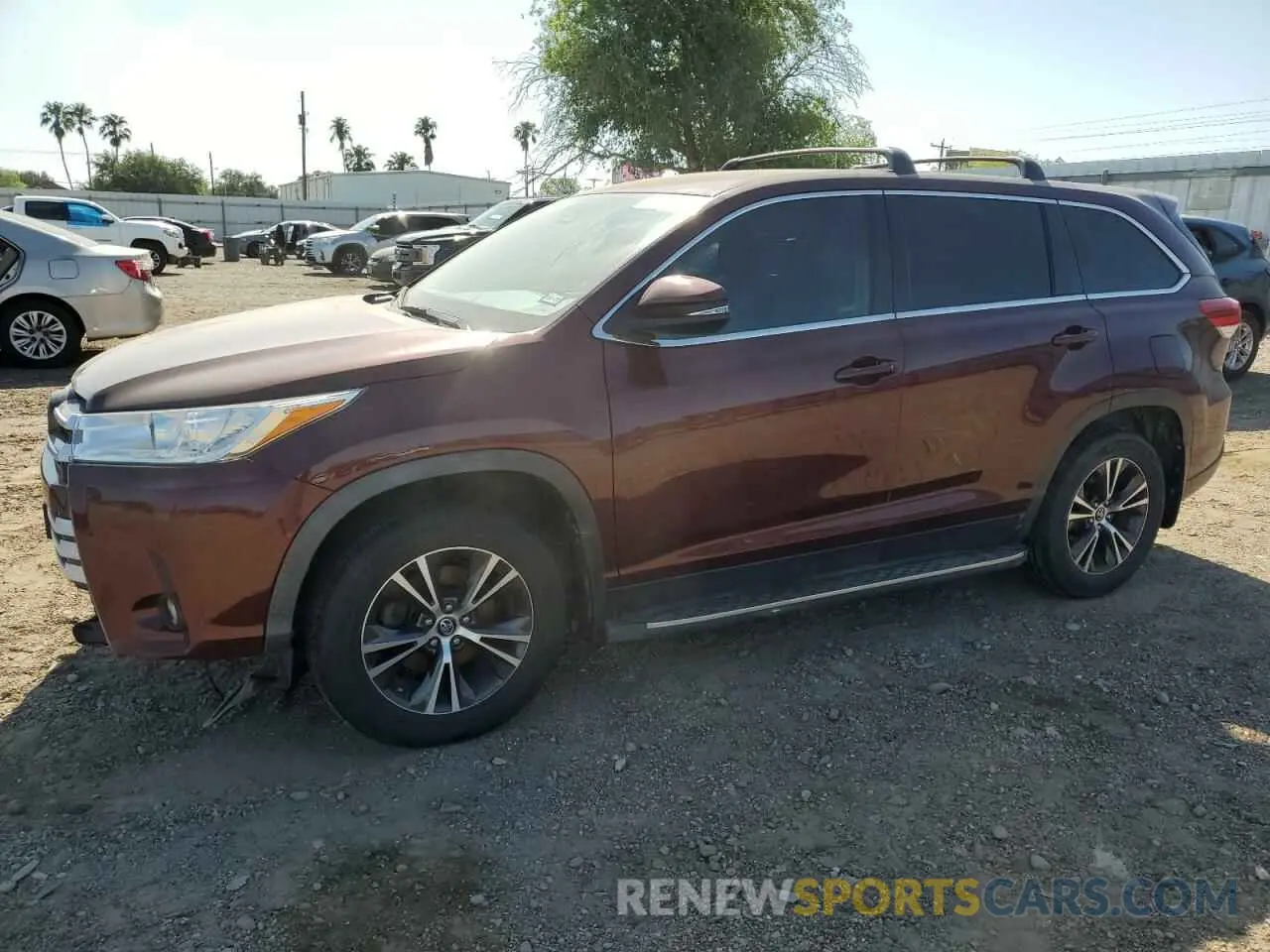 1 Фотография поврежденного автомобиля 5TDZZRFH0KS327965 TOYOTA HIGHLANDER 2019