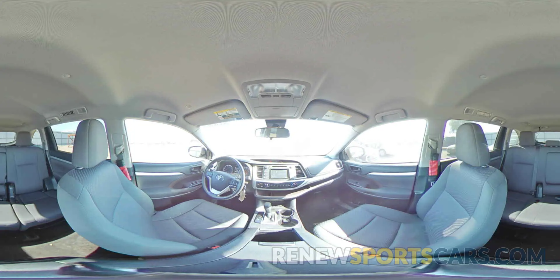 13 Фотография поврежденного автомобиля 5TDZZRFH0KS327965 TOYOTA HIGHLANDER 2019