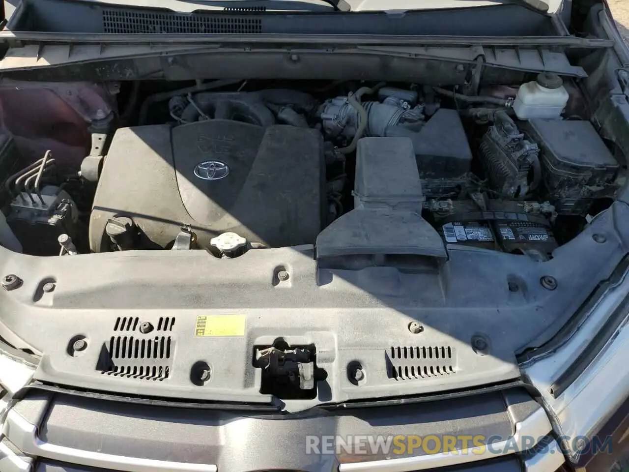 14 Фотография поврежденного автомобиля 5TDZZRFH0KS327965 TOYOTA HIGHLANDER 2019