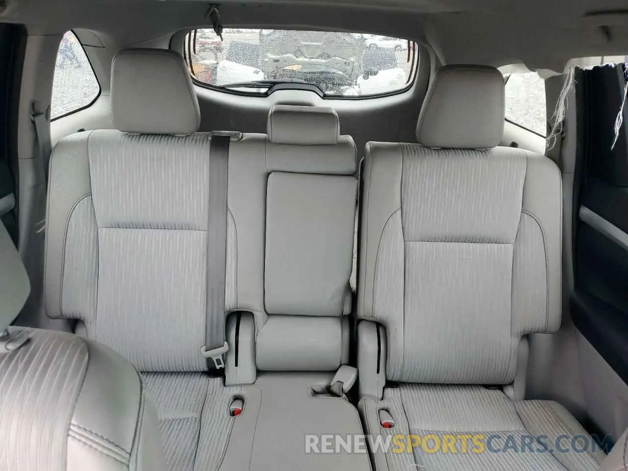 10 Фотография поврежденного автомобиля 5TDZZRFH0KS361419 TOYOTA HIGHLANDER 2019