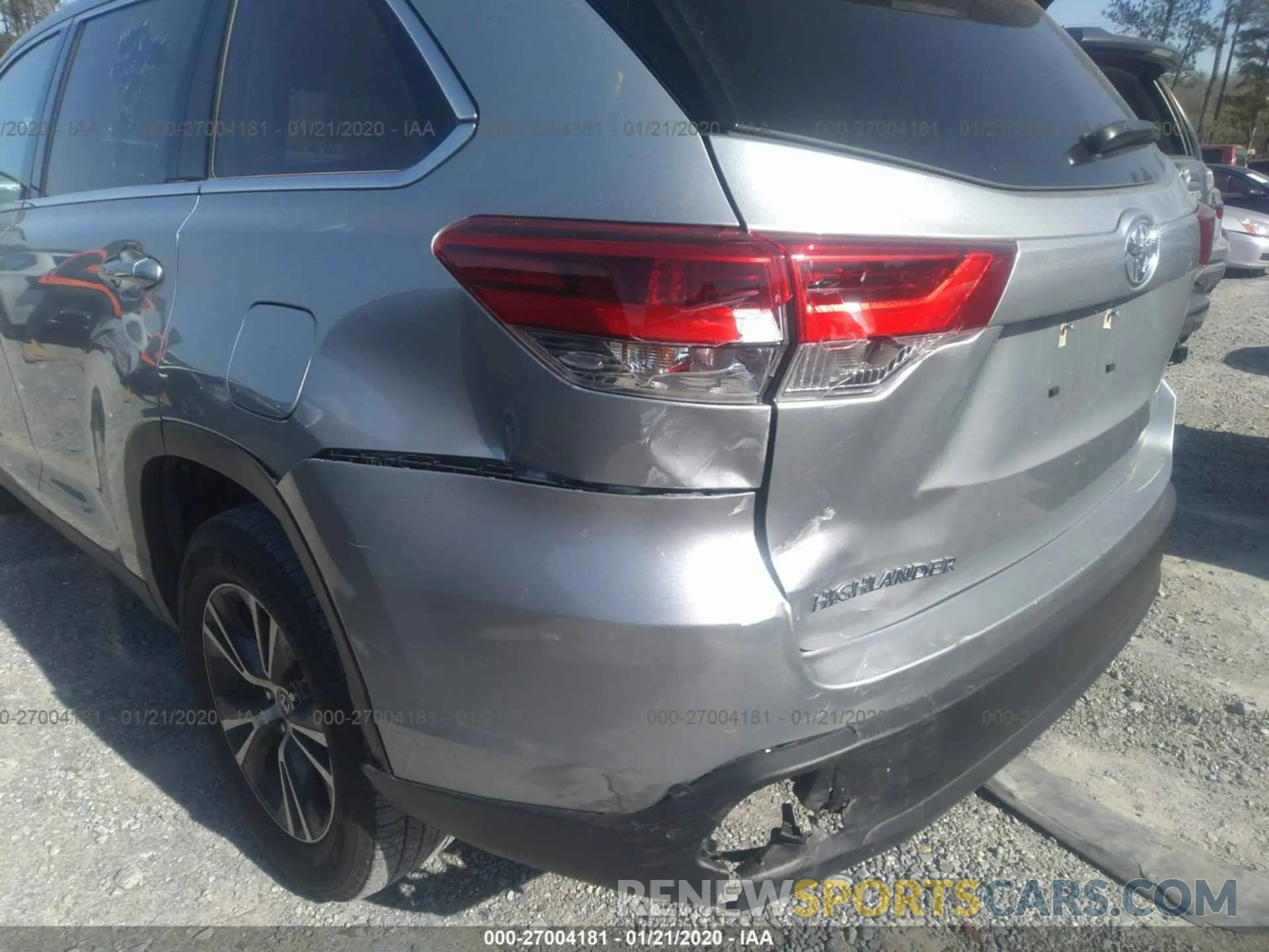 6 Photograph of a damaged car 5TDZZRFH2KS320905 TOYOTA HIGHLANDER 2019