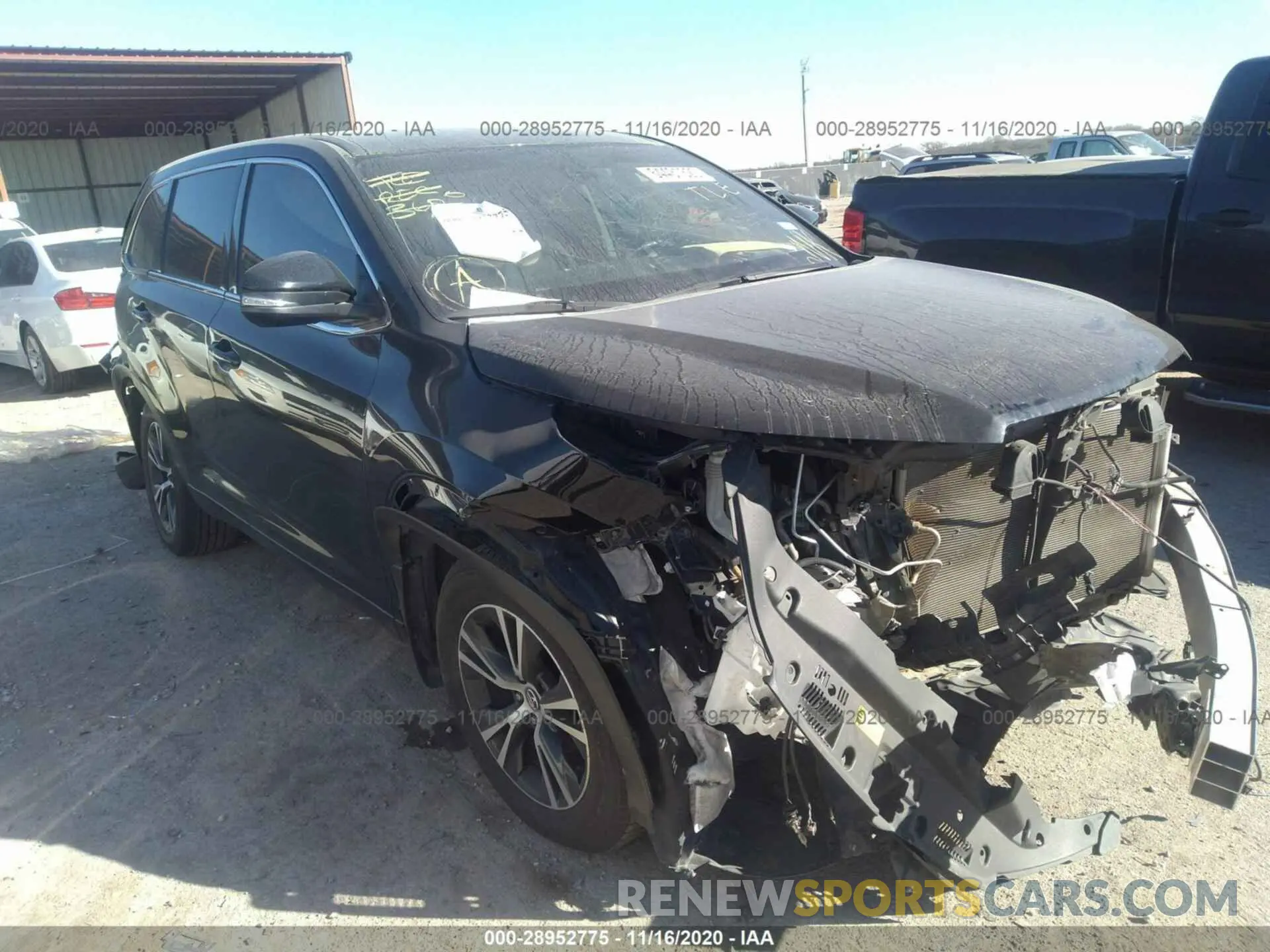 1 Фотография поврежденного автомобиля 5TDZZRFH3KS297358 TOYOTA HIGHLANDER 2019