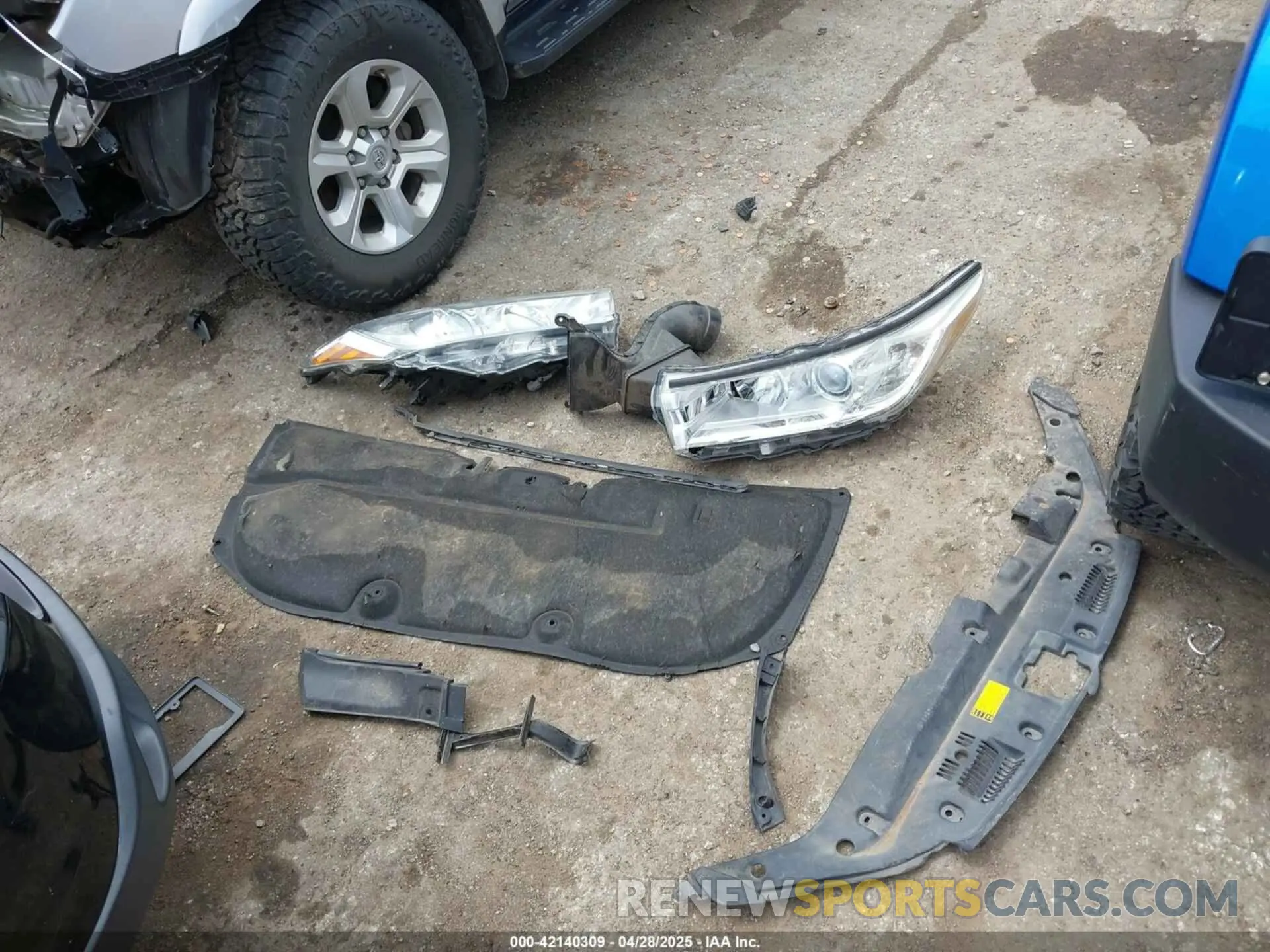 12 Фотография поврежденного автомобиля 5TDZZRFH3KS313011 TOYOTA HIGHLANDER 2019