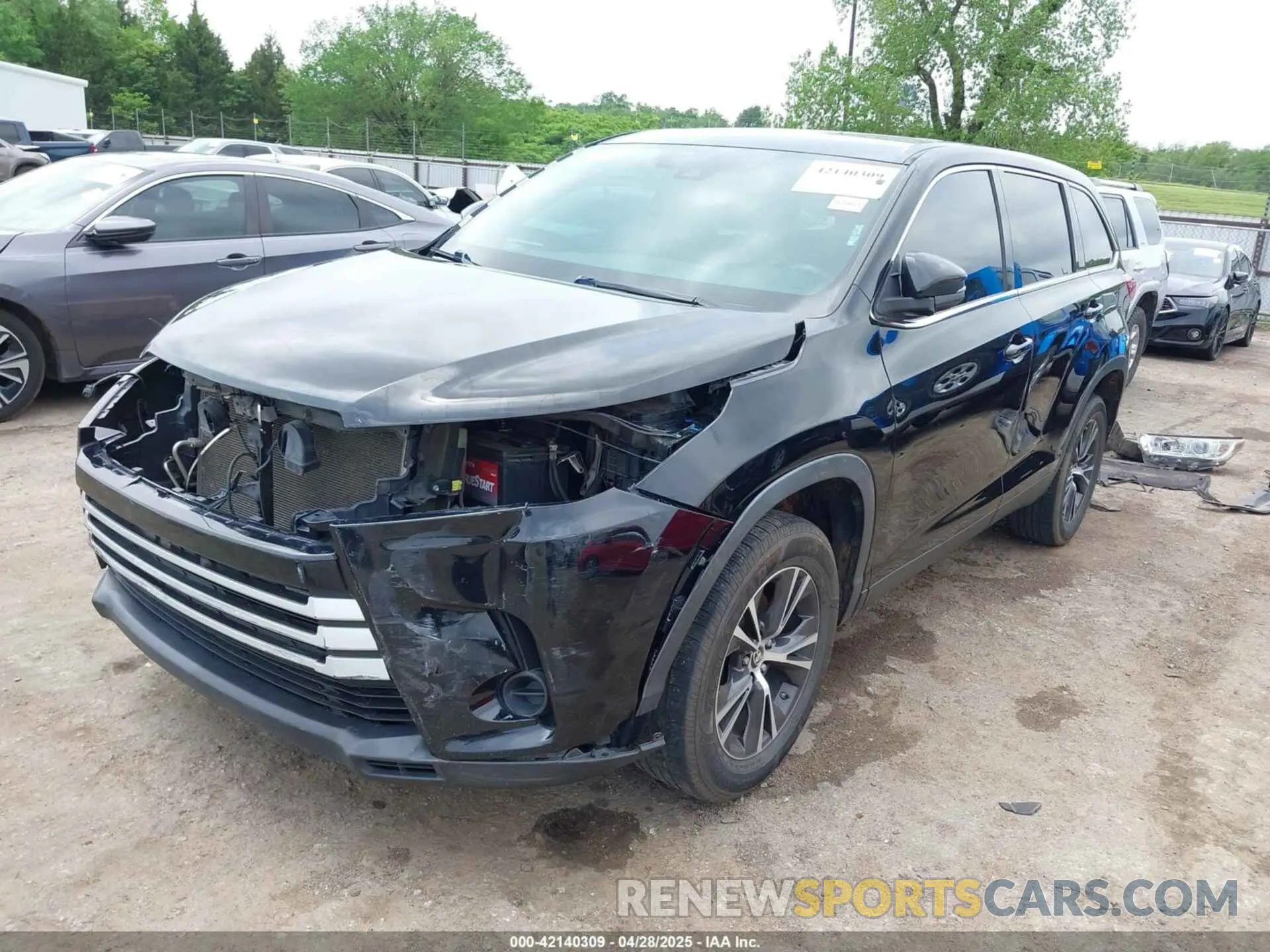 2 Фотография поврежденного автомобиля 5TDZZRFH3KS313011 TOYOTA HIGHLANDER 2019