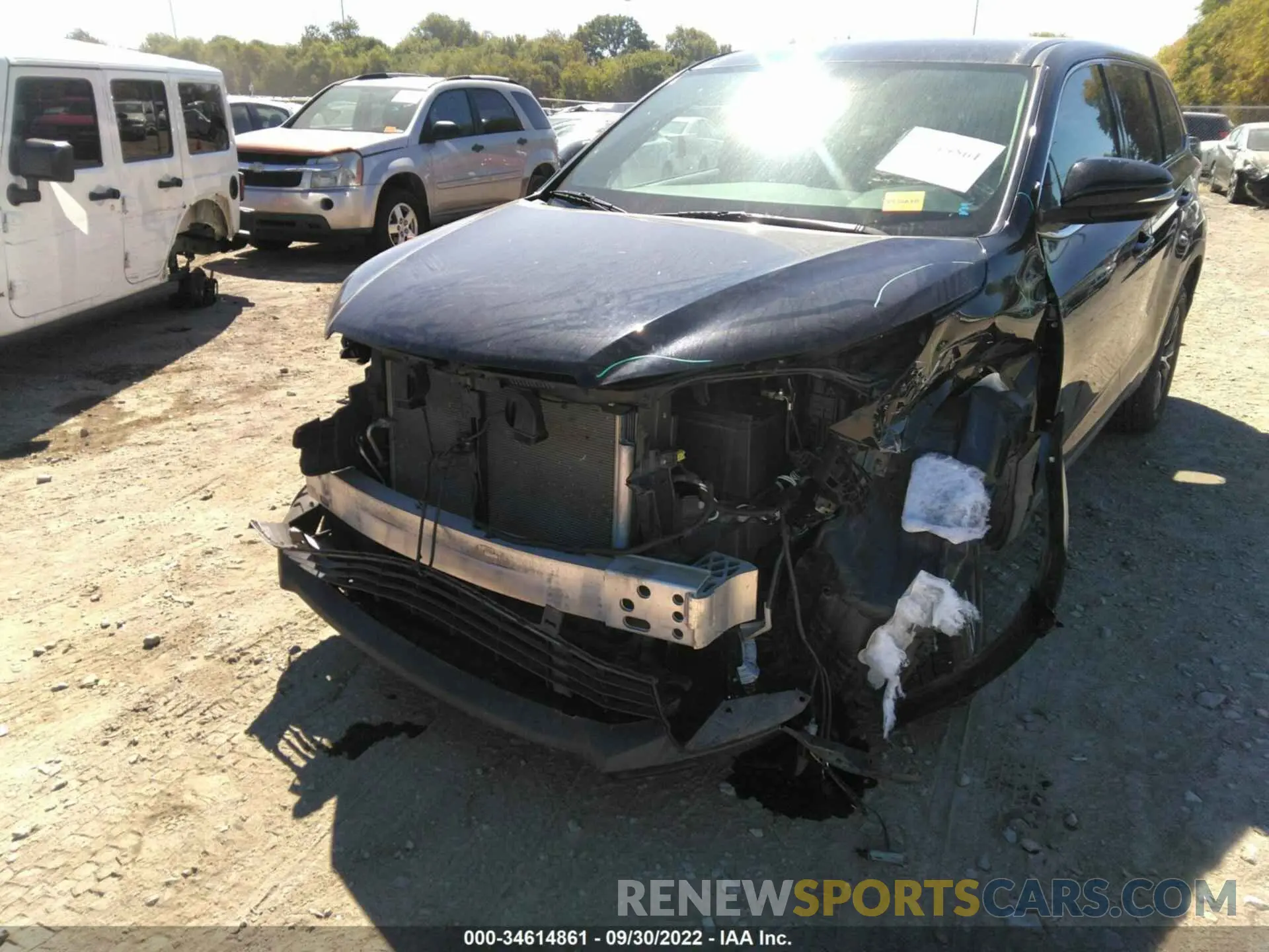 6 Photograph of a damaged car 5TDZZRFH4KS319450 TOYOTA HIGHLANDER 2019