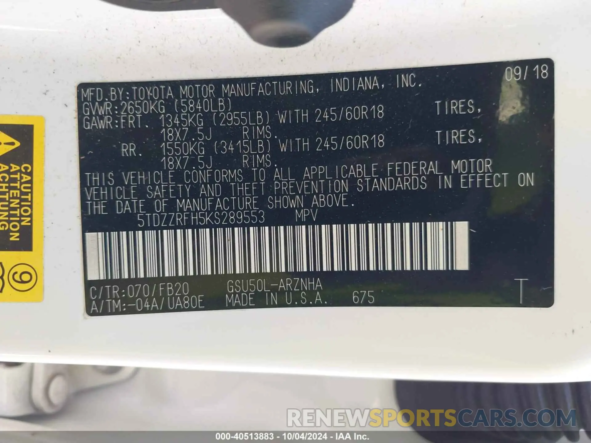 9 Photograph of a damaged car 5TDZZRFH5KS289553 TOYOTA HIGHLANDER 2019