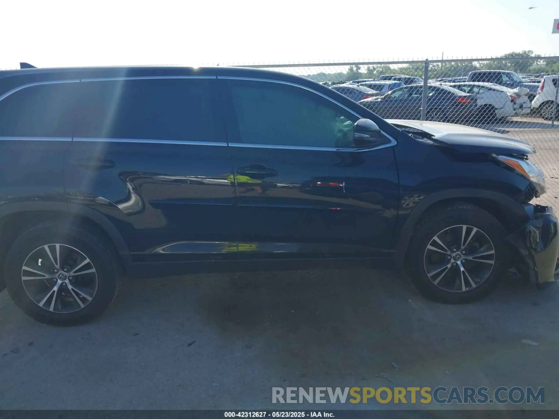 12 Фотография поврежденного автомобиля 5TDZZRFH5KS310725 TOYOTA HIGHLANDER 2019