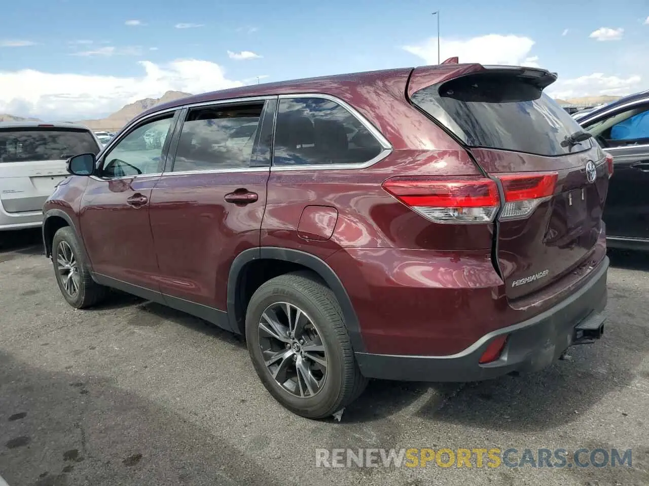 2 Фотография поврежденного автомобиля 5TDZZRFH6KS305436 TOYOTA HIGHLANDER 2019