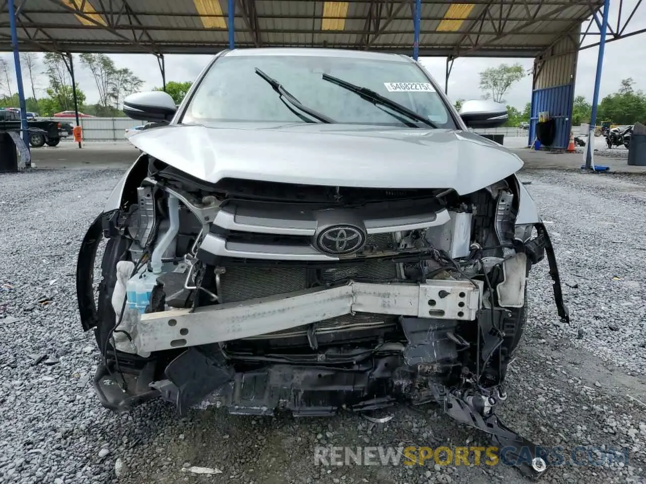 5 Photograph of a damaged car 5TDZZRFH6KS323970 TOYOTA HIGHLANDER 2019