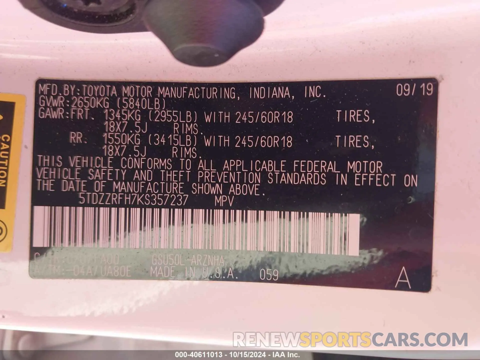 9 Photograph of a damaged car 5TDZZRFH7KS357237 TOYOTA HIGHLANDER 2019