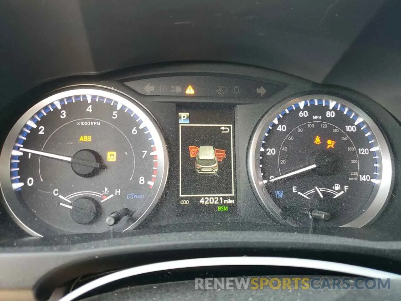 9 Фотография поврежденного автомобиля 5TDZZRFH8KS361653 TOYOTA HIGHLANDER 2019