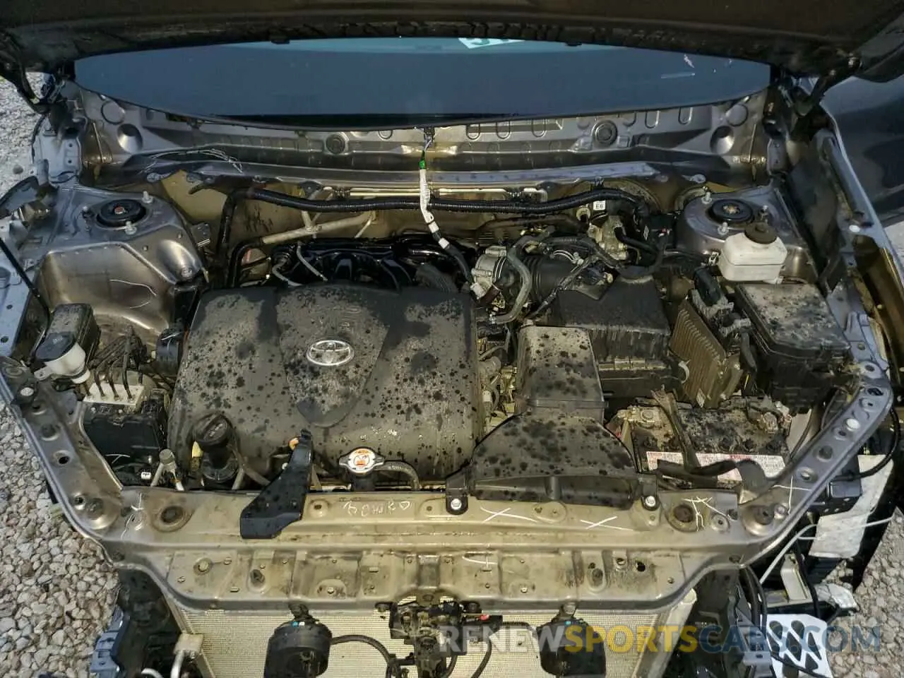 7 Photograph of a damaged car 5TDZZRFH8KS363113 TOYOTA HIGHLANDER 2019