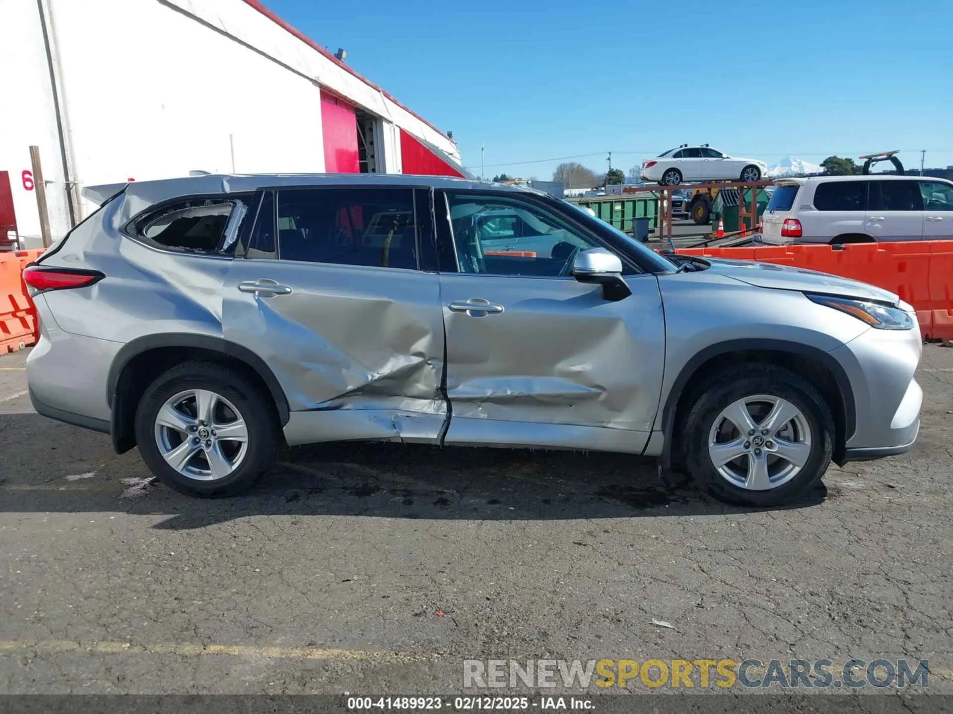 13 Фотография поврежденного автомобиля 5TDBZRBH0LS045947 TOYOTA HIGHLANDER 2020