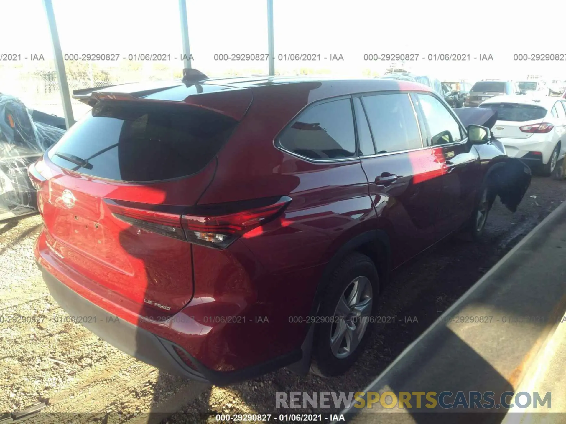 4 Photograph of a damaged car 5TDBZRBH1LS019311 TOYOTA HIGHLANDER 2020