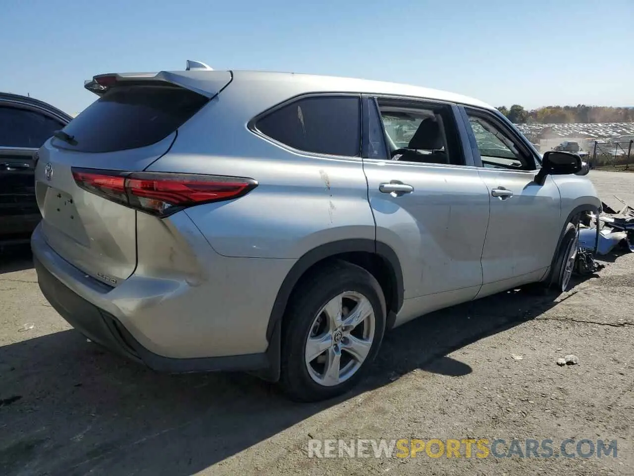 3 Фотография поврежденного автомобиля 5TDBZRBH4LS520760 TOYOTA HIGHLANDER 2020