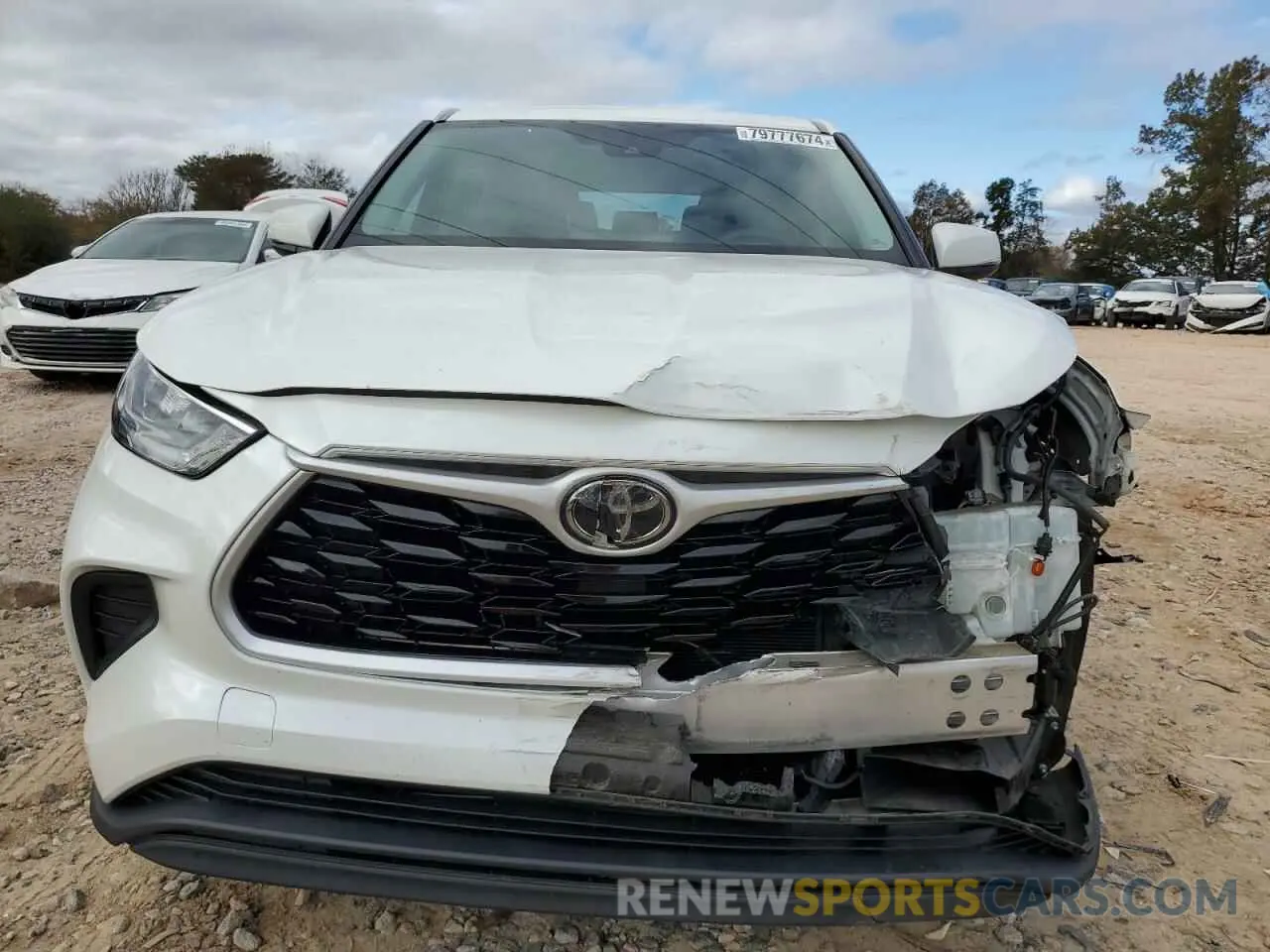 5 Photograph of a damaged car 5TDCZRAH3LS001141 TOYOTA HIGHLANDER 2020