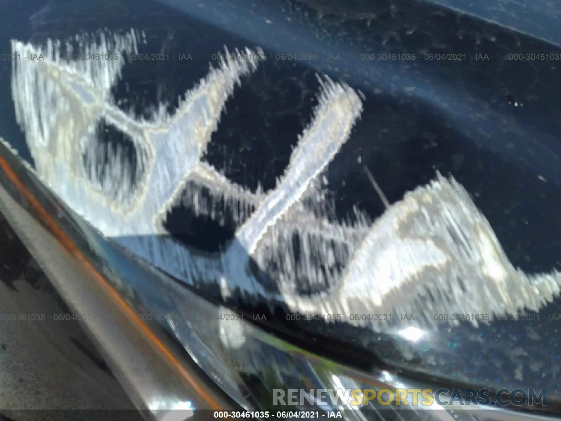 10 Photograph of a damaged car 5TDCZRAH3LS030445 TOYOTA HIGHLANDER 2020