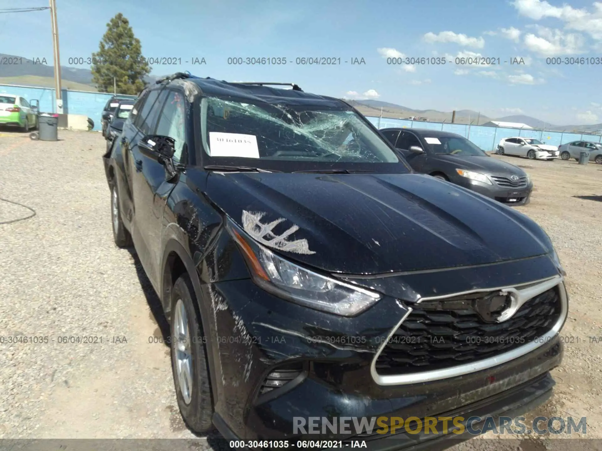 6 Photograph of a damaged car 5TDCZRAH3LS030445 TOYOTA HIGHLANDER 2020