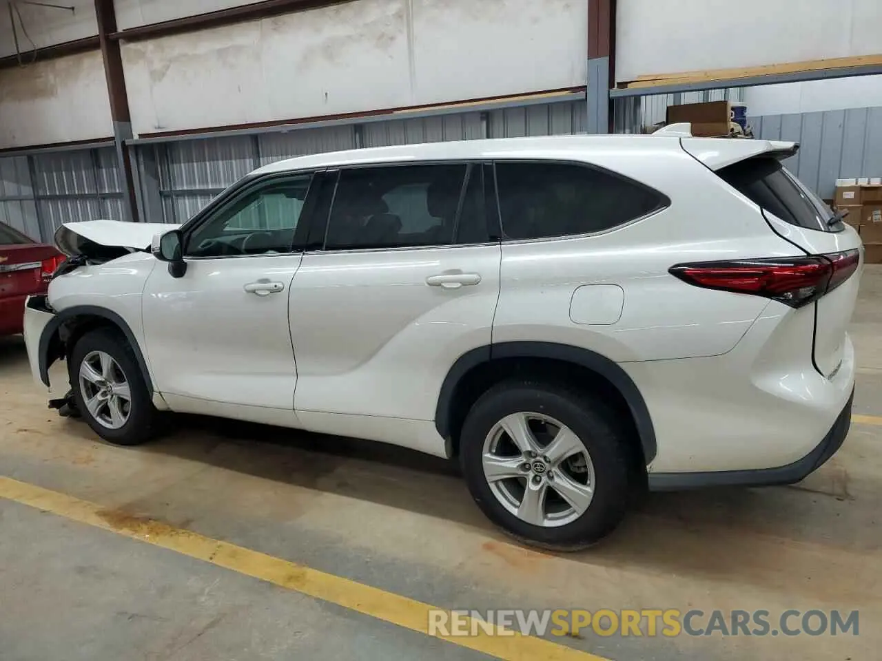 2 Photograph of a damaged car 5TDCZRAH5LS500796 TOYOTA HIGHLANDER 2020