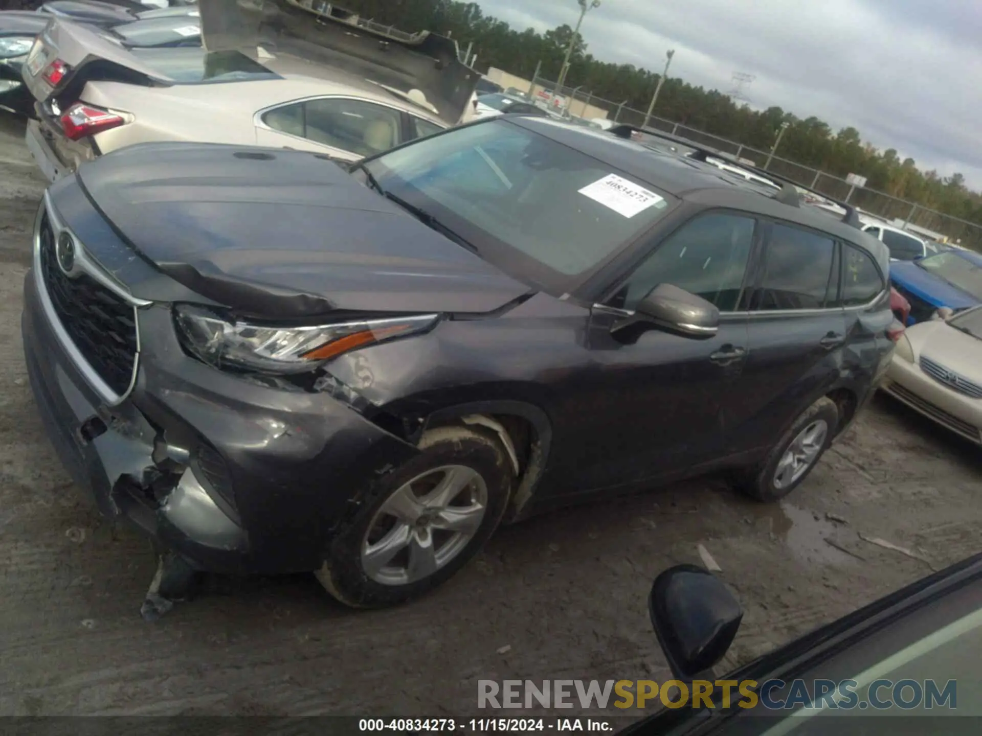 14 Photograph of a damaged car 5TDCZRAH6LS506011 TOYOTA HIGHLANDER 2020