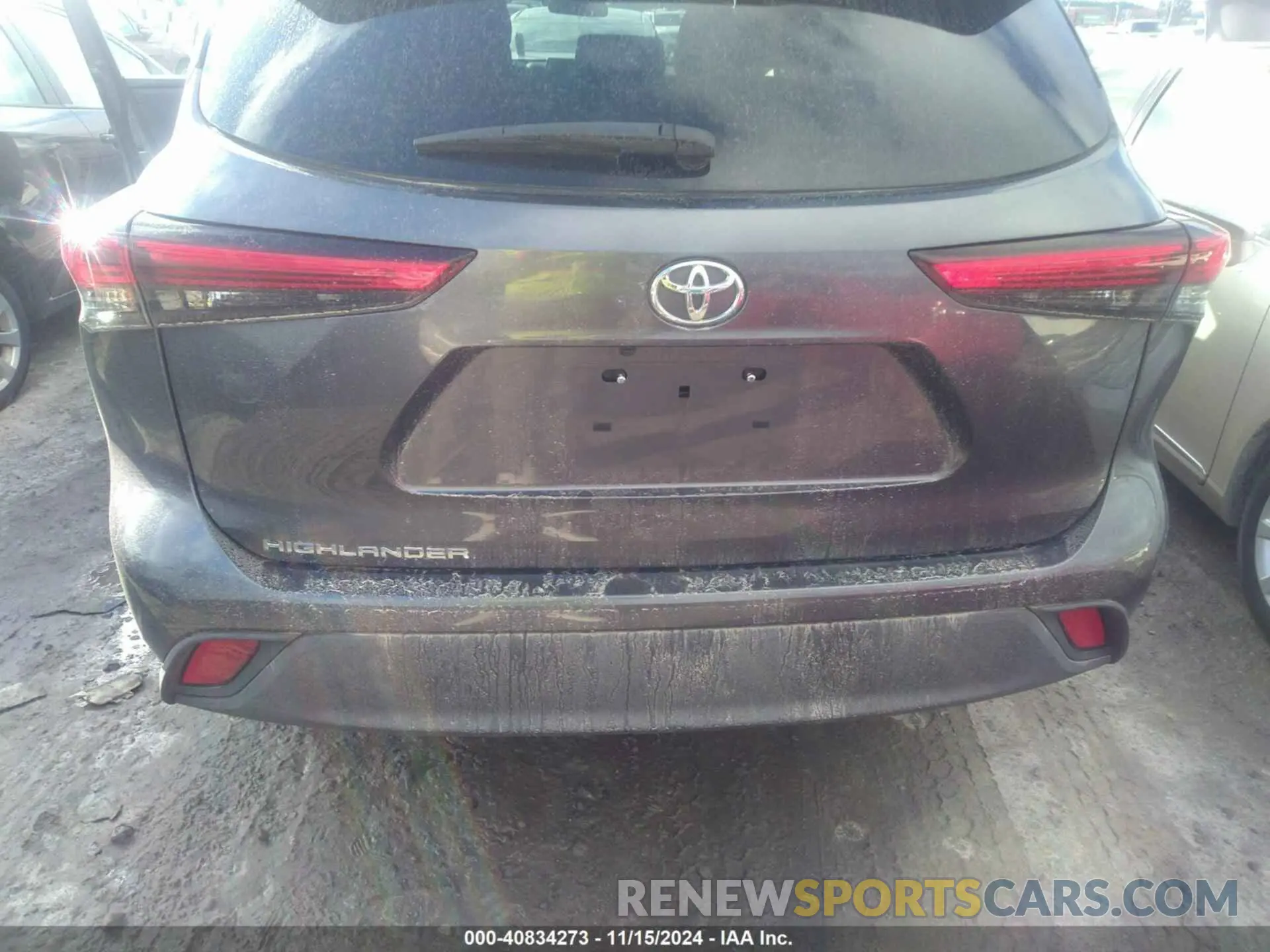 16 Photograph of a damaged car 5TDCZRAH6LS506011 TOYOTA HIGHLANDER 2020