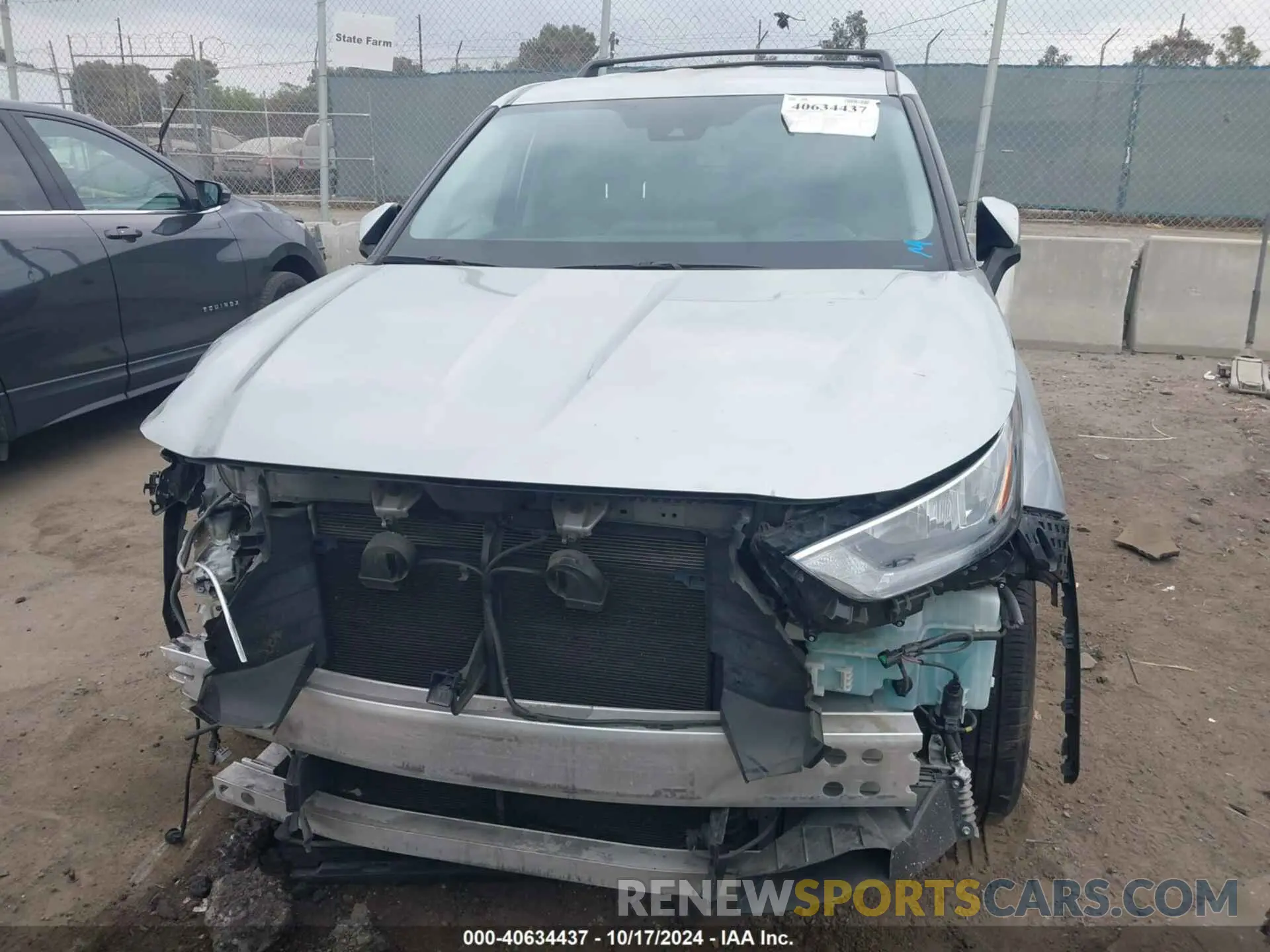 12 Фотография поврежденного автомобиля 5TDCZRAHXLS017871 TOYOTA HIGHLANDER 2020