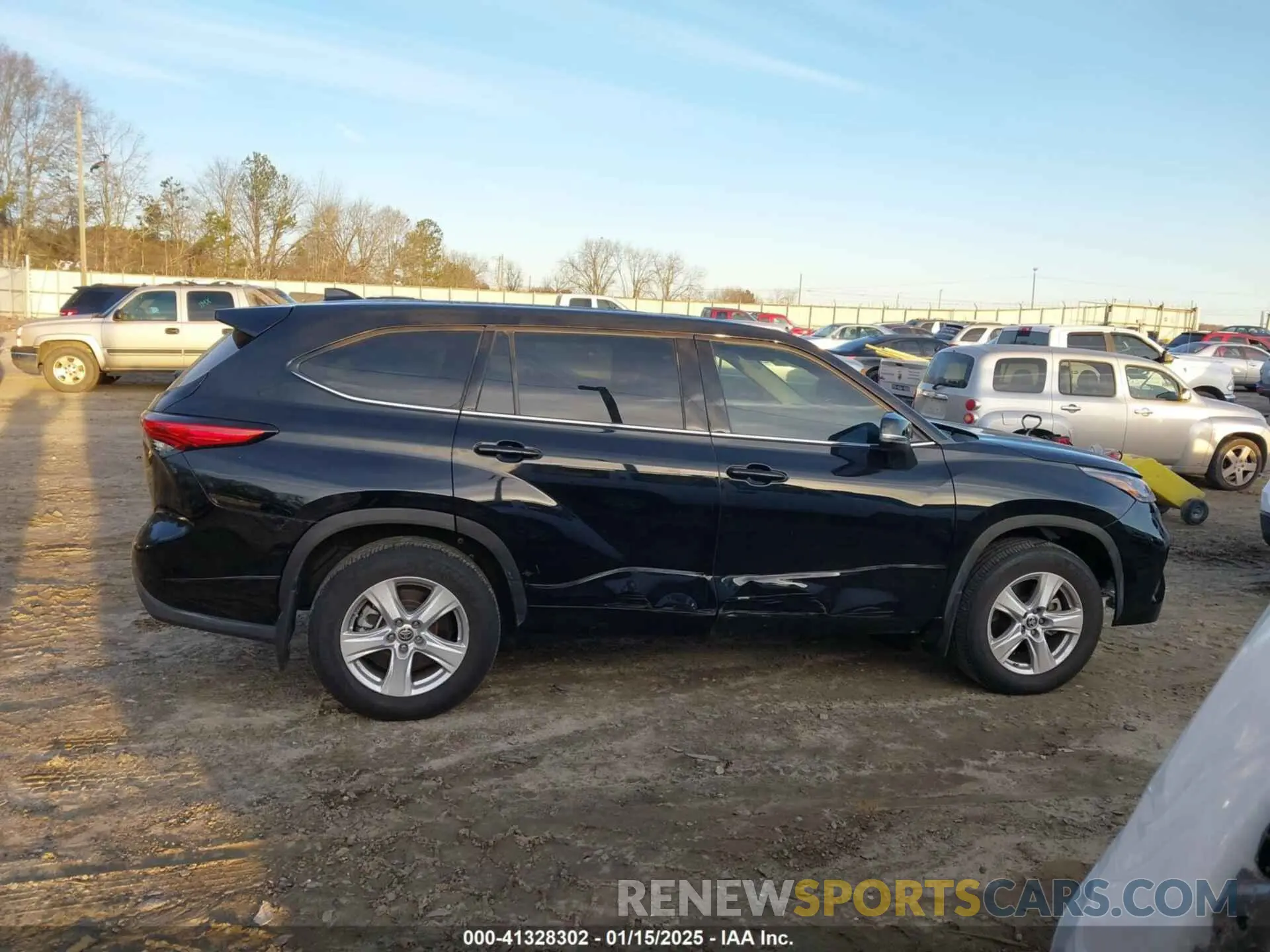 13 Photograph of a damaged car 5TDCZRBH0LS047248 TOYOTA HIGHLANDER 2020