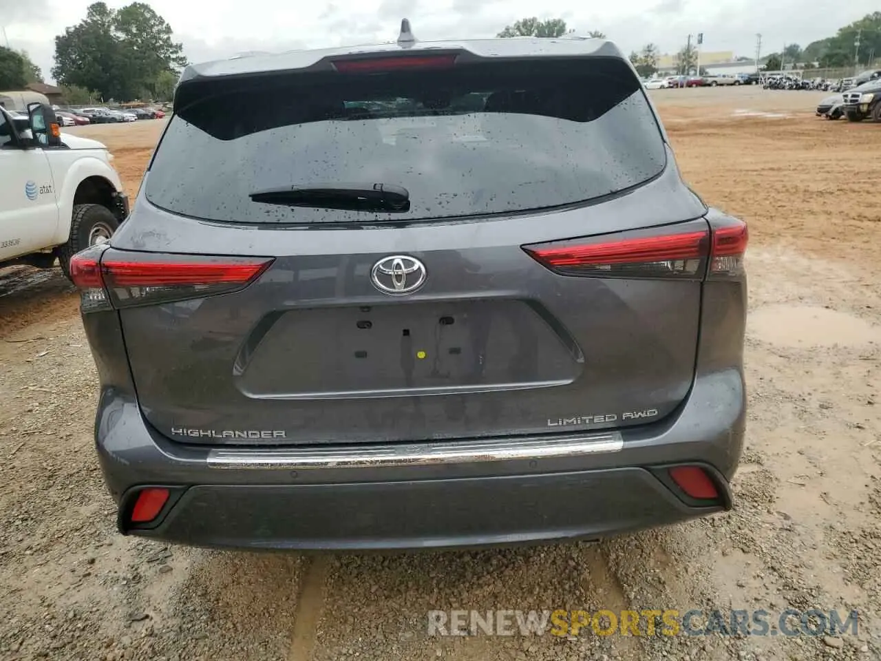 6 Photograph of a damaged car 5TDDZRBH0LS005473 TOYOTA HIGHLANDER 2020