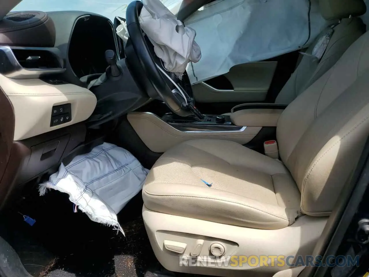 7 Photograph of a damaged car 5TDDZRBH0LS024606 TOYOTA HIGHLANDER 2020