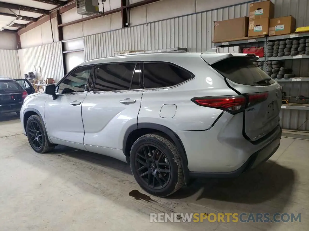 2 Photograph of a damaged car 5TDDZRBH0LS050879 TOYOTA HIGHLANDER 2020