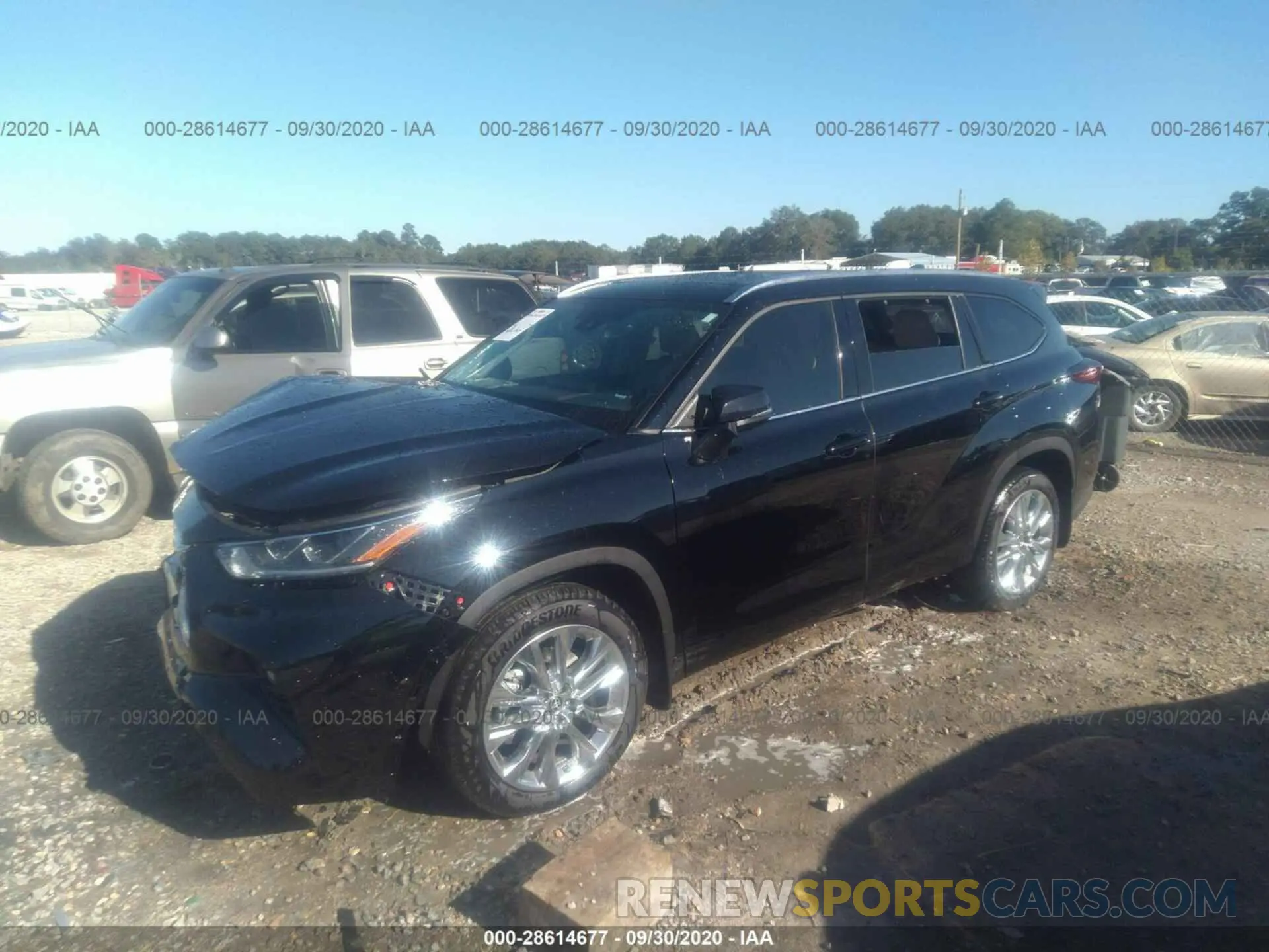 2 Photograph of a damaged car 5TDDZRBH4LS034376 TOYOTA HIGHLANDER 2020