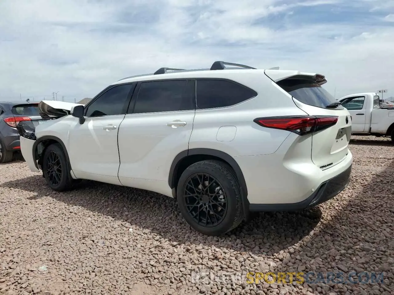 2 Фотография поврежденного автомобиля 5TDDZRBH5LS021488 TOYOTA HIGHLANDER 2020