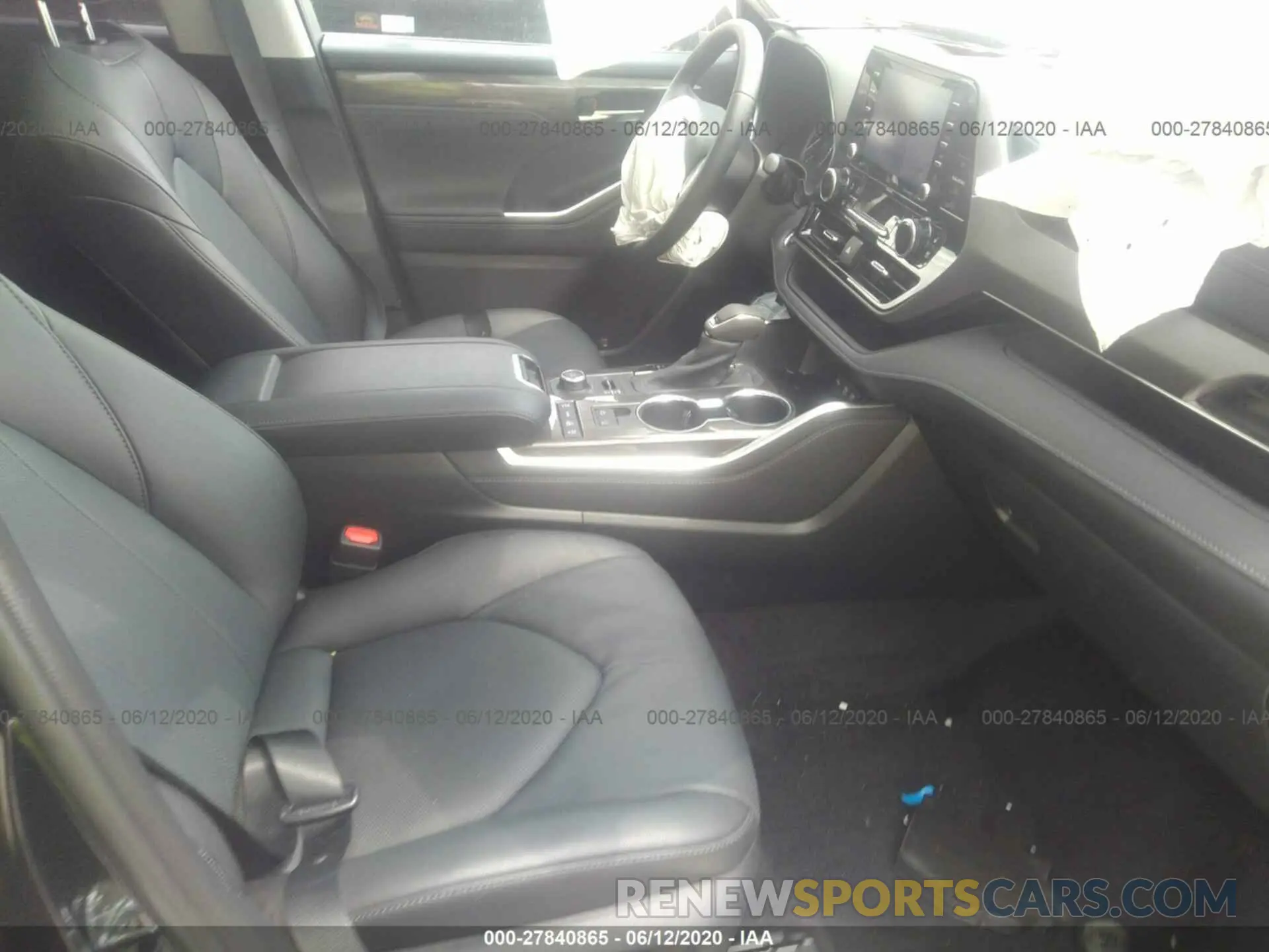 5 Photograph of a damaged car 5TDDZRBH7LS005017 TOYOTA HIGHLANDER 2020