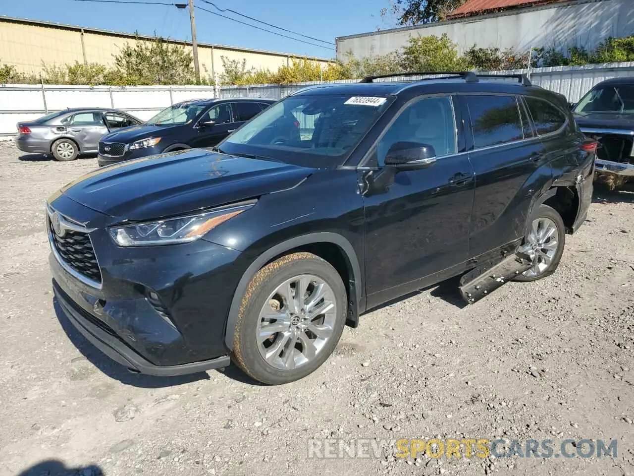 1 Photograph of a damaged car 5TDDZRBH8LS042321 TOYOTA HIGHLANDER 2020